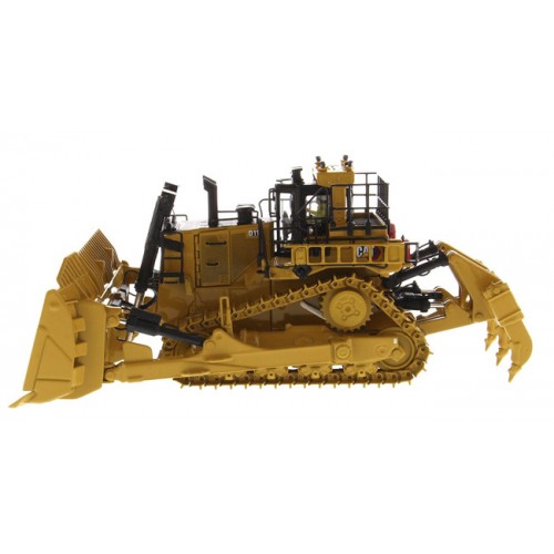 Diecast Masters CAT D11 Fusion Track Type Tractor