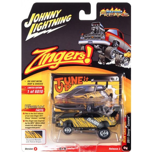Johnny Lightning Street Freaks 2021 Release 2A - 2011 Chevy Camaro