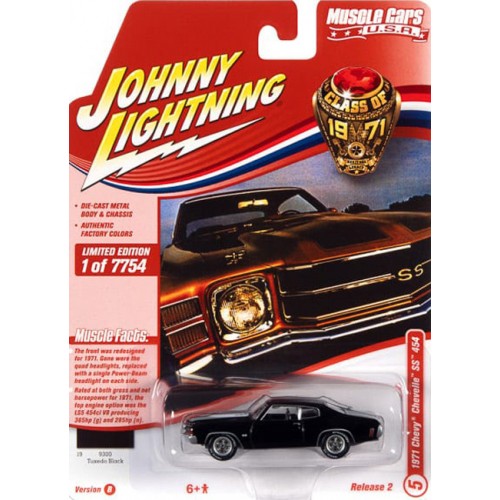 Johnny Lightning Muscle Cars USA 2021 Release 2B - 1971 Chevy Chevelle SS 454