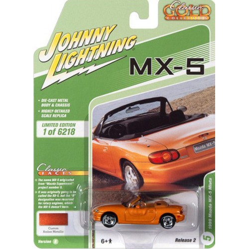 Johnny Lightning Classic Gold 2021 Release 2B - 1999 Mazda MX-5 Miata