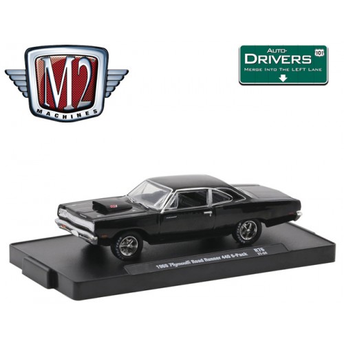 M2 Machines Drivers Release 76 - 1969 Plymouth Road Runner 440 6-Pack