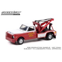 Greenlight Dually Drivers Series 8 - 1972 Chevrolet C-30 Dually Wrecker
