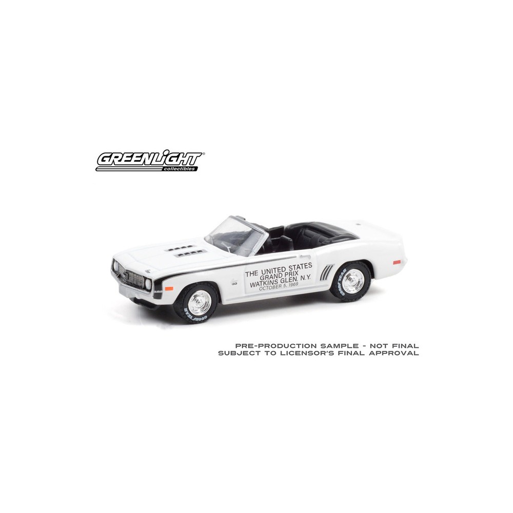 Greenlight Hobby Exclusive - 1969 Chevrolet Camaro Convertible Pace Car