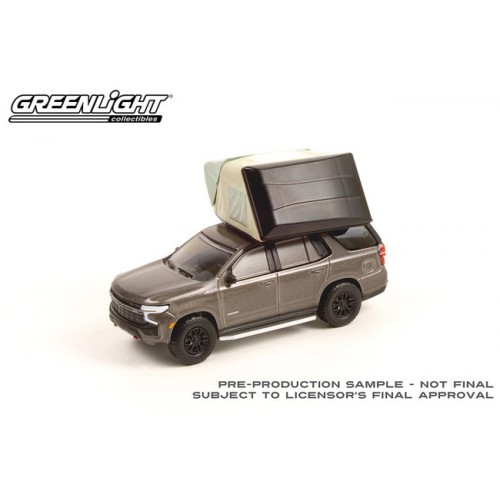 Greenlight The Great Outdoors Series 1 - 2021 Chevrolet Tahoe Z71 with Tent