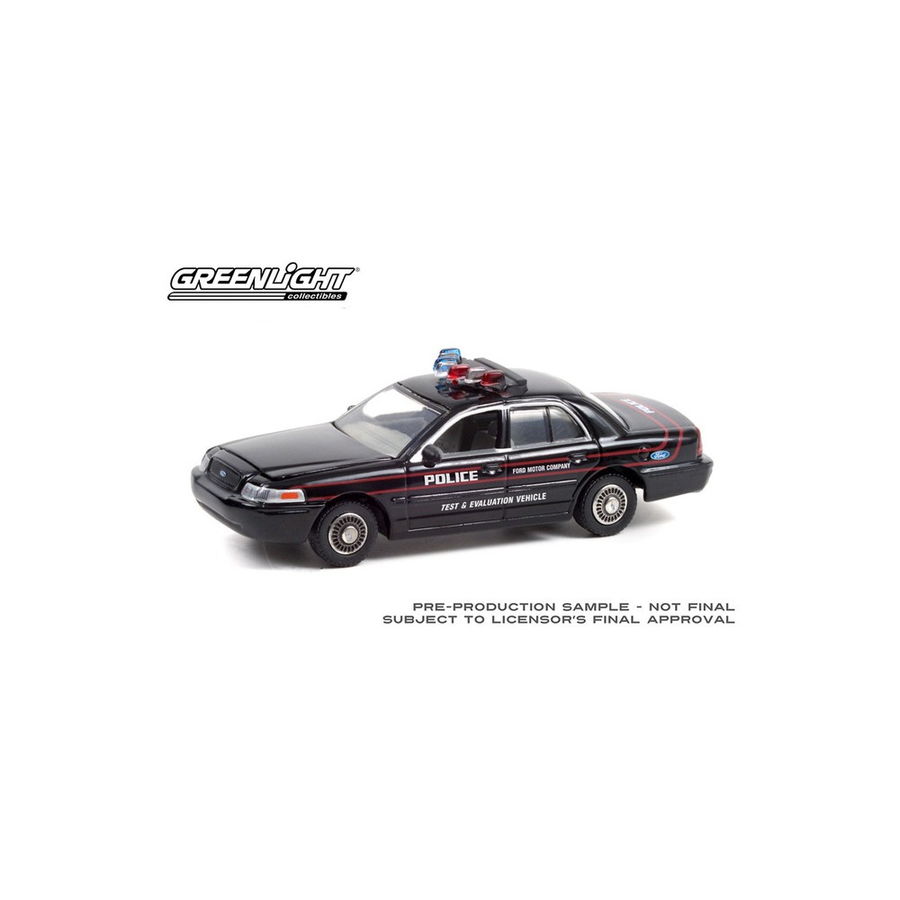 Greenlight Hot Pursuit Series 39 - 2001 Ford Crown Victoria Police Interceptor Police Prep Package - Test & Evaluation Vehicle