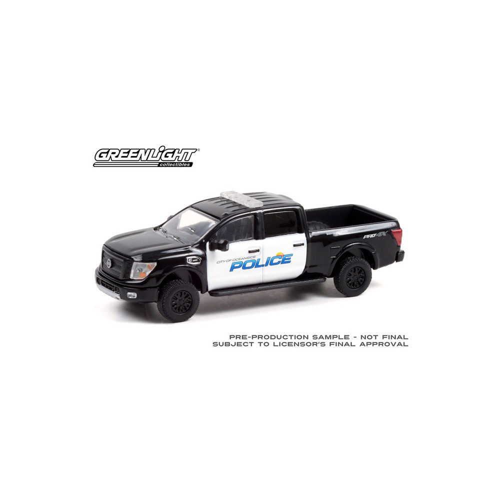 Greenlight Hot Pursuit Series 39 - 2018 Nissan Titan XD Pro-4X Oceanside Police Department