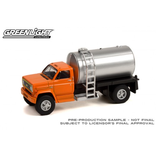 Greenlight S.D. Trucks Series 14 - 1982 Chevrolet C-60 Fertilizer Truck