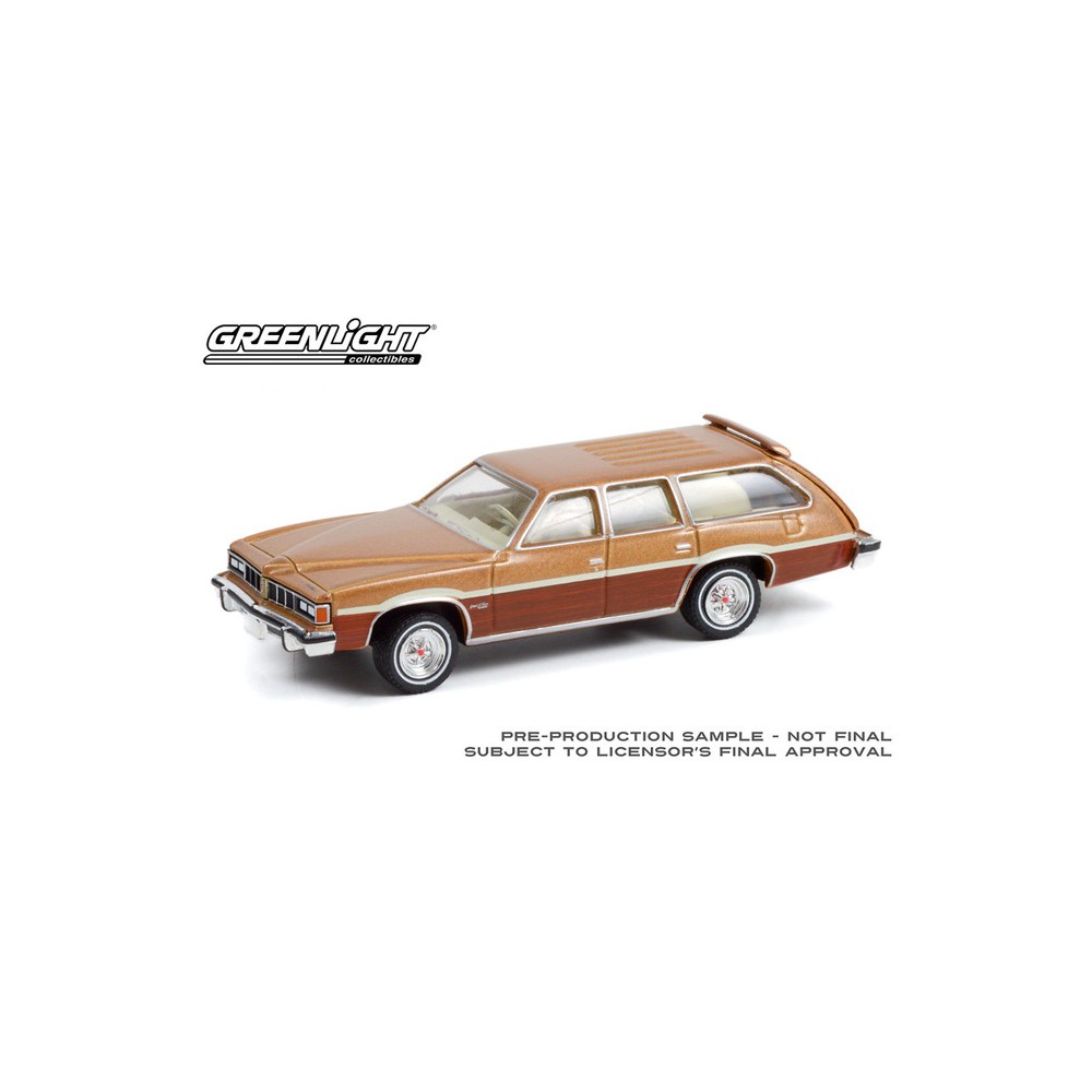 Greenlight Estate Wagons Series 7 - 1976 Pontiac Grand LeMans Safari