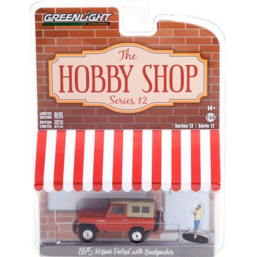 Greenlight The Hobby Shop Series 12 - 1975 Nissan Patrol with Packpacker Figure