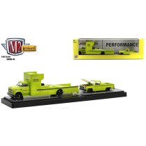 M2 Machines Auto-Haulers Series 46 - 1973 Chevrolet Ramp Truck with 1967 Chevrolet C-60 Truck