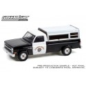Greenlight Hobby Exclusive - 1987 Chevrolet C-10 with Camper Shell California Highway Patrol