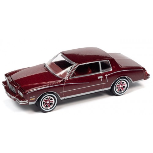 Johnny Lightning Classic Gold 2022 Release 1A - 1980 Chevy Monte Carlo