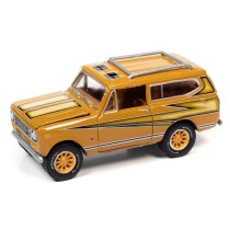 Johnny Lightning Classic Gold 2022 Release 1B - 1979 International Scout II Midas Edition