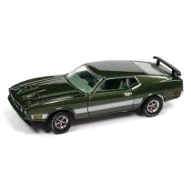 Auto World Premium 2022 Release 1B - 1973 Ford Mustang Mach 1