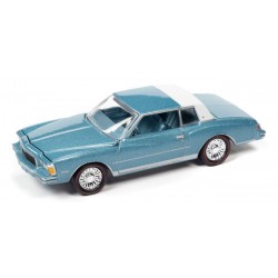 Johnny Lightning Muscle Cars USA 2021 Release 4B - 1978 Chevy Monte Carlo