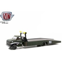 M2 Machines Hobby Exclusive - 1968 Chevy C60 Ramp Truck