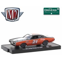 M2 Machines Drivers Release 82 - 1971 Dodge Charger R/T HEMI