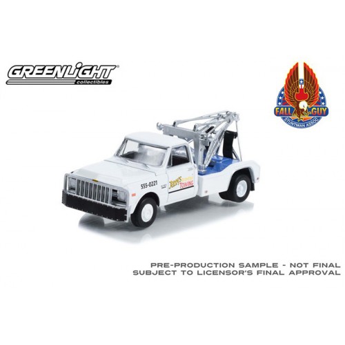 Greenlight Hollywood Special Edition Fall Guy Stuntman Association - 1969 Chevy C-30 Dually Wrecker